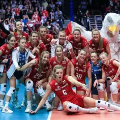 Siatkówka: Ranking FIVB Polacy liderami, Polki w TOP 5!