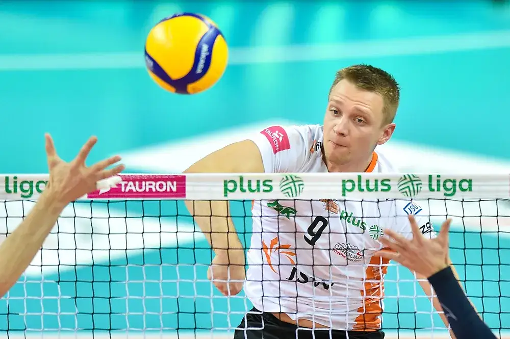 Łukasz Wiśniewski blok siatkówka